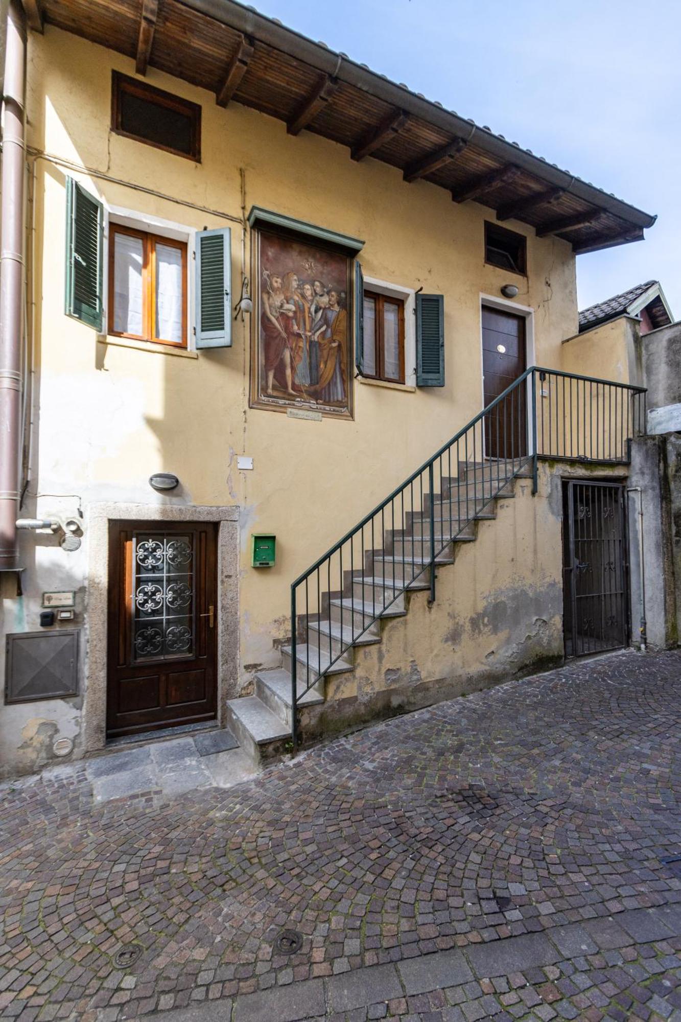 Golden Lake - Luxury Apartment ☆☆☆☆☆ - 100M From The Lake Baveno Exterior photo